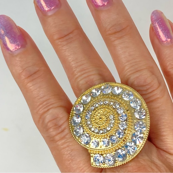 Rhinestone Nautilus Statement Ring  Cocktail in Gold - Picture 11 of 11